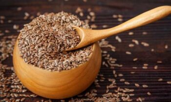 How To Eat Flax Seeds For Weight Loss? 5 Ways To Add It To Your Regular Diet