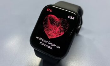 ECG Feature of Apple Watch saves both the mother and the child during pregnancy